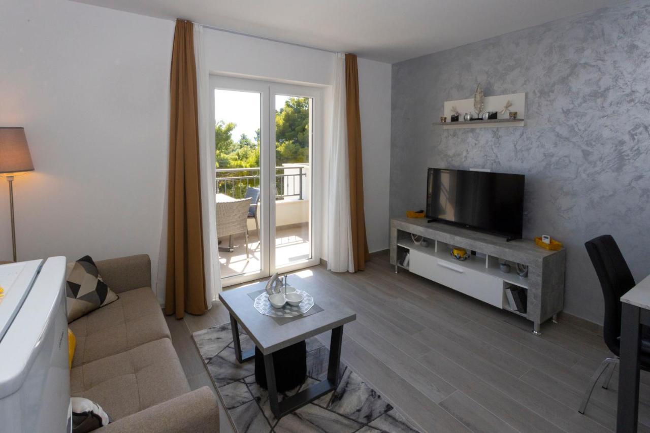 Apartments Vicin Brela Exterior foto